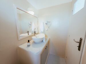 Aliki-Apartment-56_inPixio